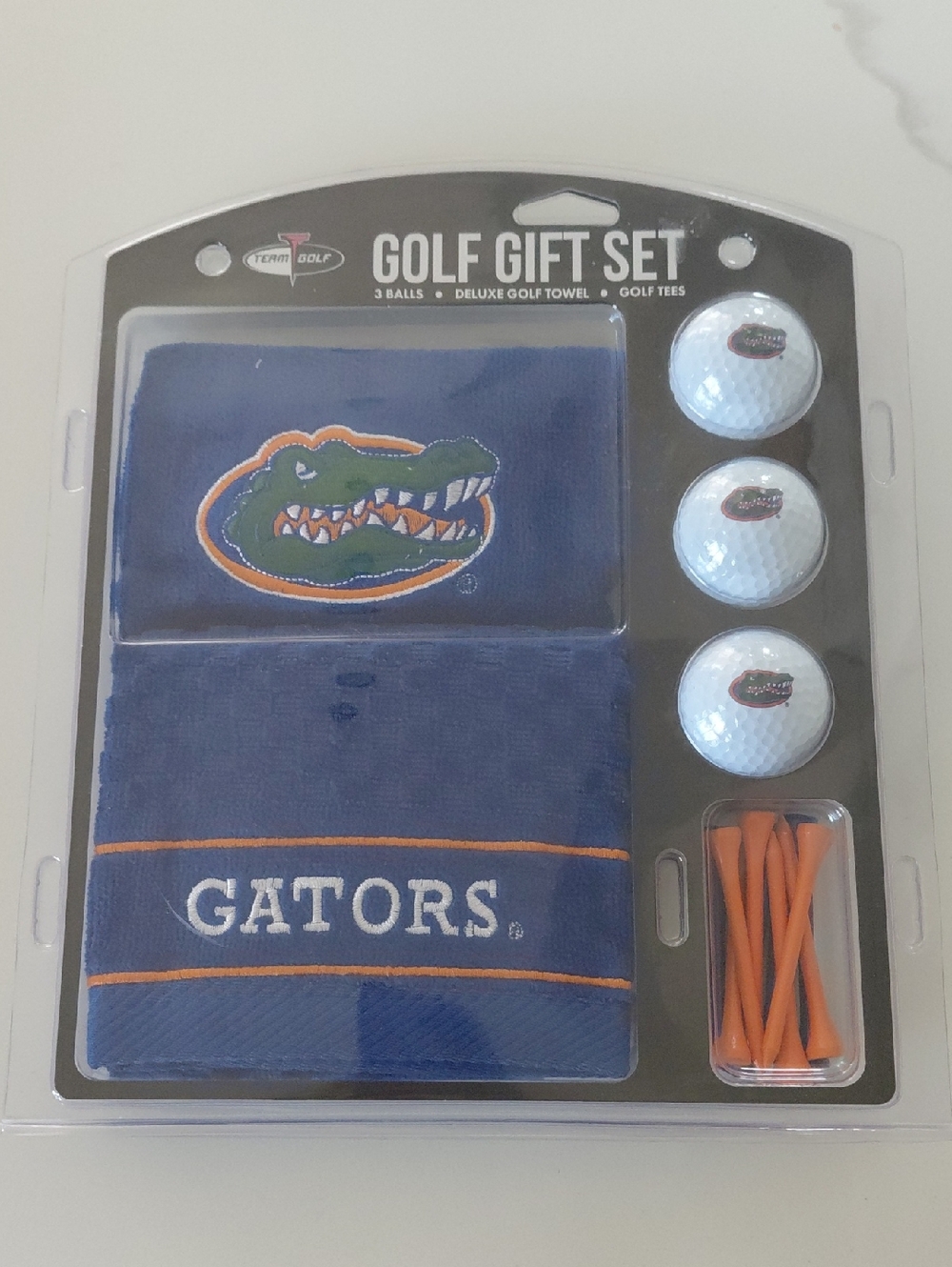 Navy Golf Gift Set - 3 Balls, Towel & Tees